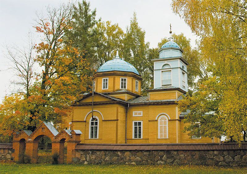 Церковь Троицы Живоначальной, Голышево (Лудзенский край, Латвия). фасады