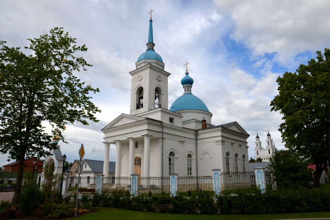 Собор Успения Пресвятой Богородицы, Лудза (Лудзенский край, Латвия). фасады