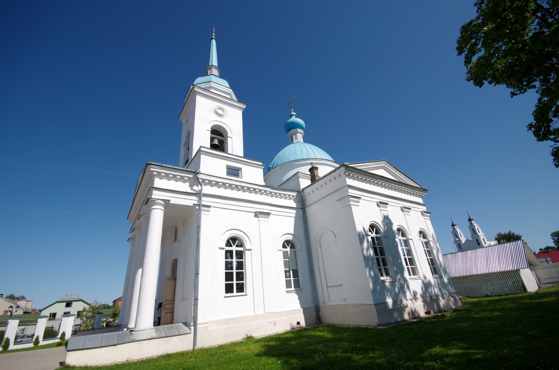 Собор Успения Пресвятой Богородицы, Лудза (Лудзенский край, Латвия). фасады