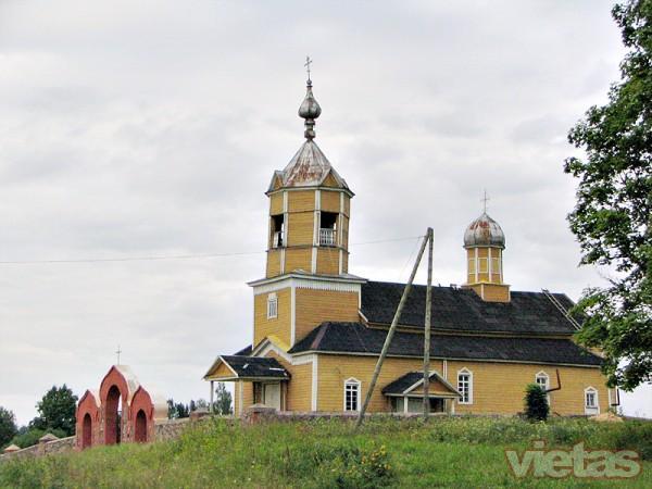 Церковь Николая Чудотворца, Лаудери (Лудзенский край, Латвия). фасады, Фото 2007 года лето