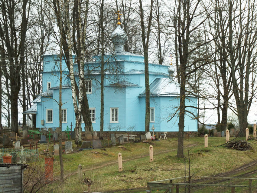 Шкилбени. Церковь Рождества Пресвятой Богородицы. фасады