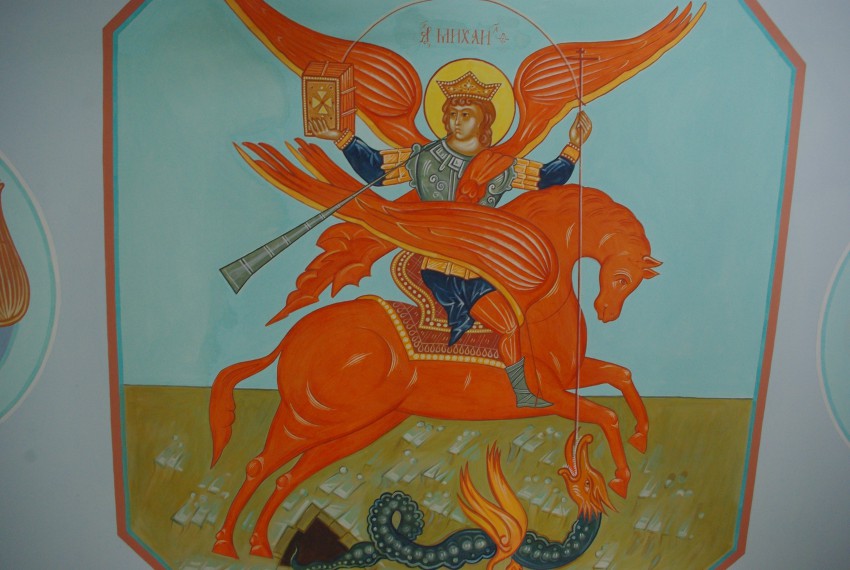 Церковь Михаила Архангела, Гравери (Краславский край, Латвия). интерьер и убранство, Роспись стен храма.