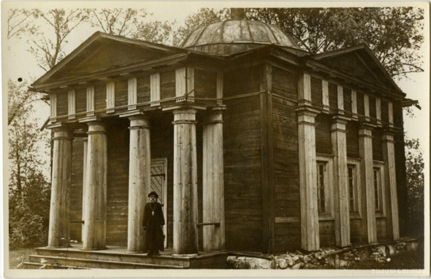 Церковь Николая Чудотворца, Шкелтово (Краславский край, Латвия). архивная фотография, Фото с сайта http://www.zudusilatvija.lv/