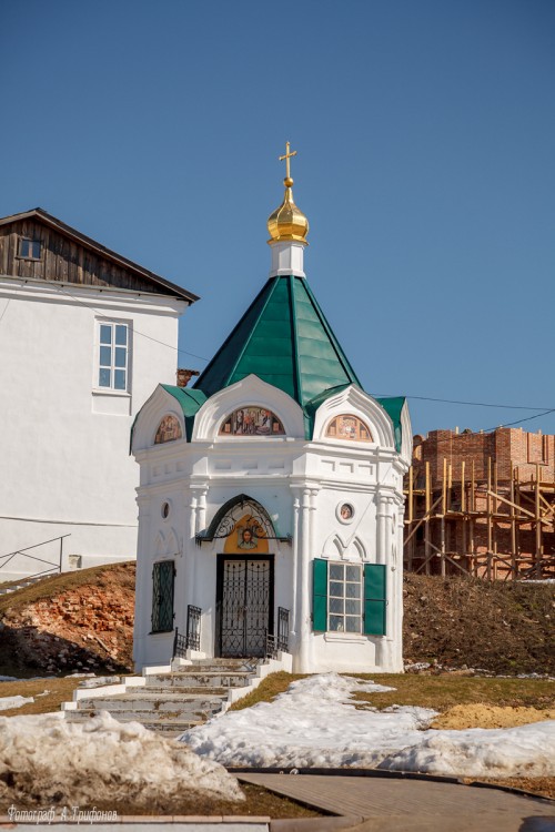 Арзамас. Спасо-Преображенский монастырь. Часовня Спаса Нерукотворного Образа. фасады