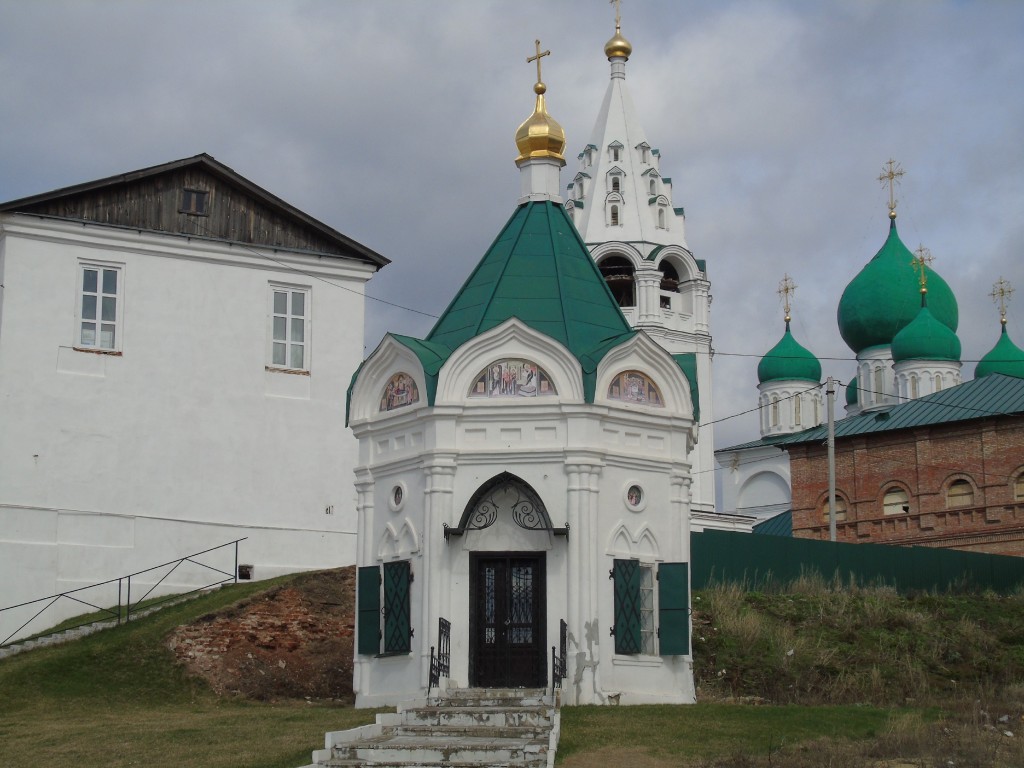 Арзамас. Спасо-Преображенский монастырь. Часовня Спаса Нерукотворного Образа. фасады