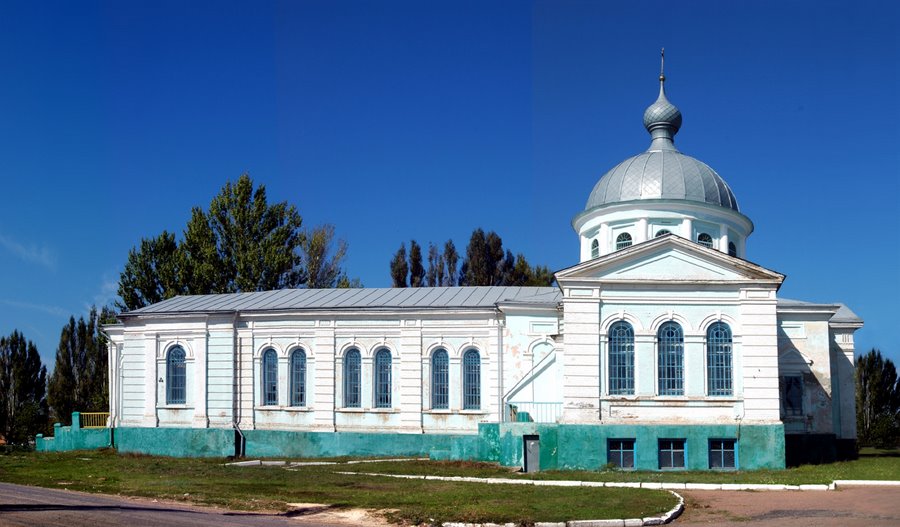 Бугаевка. Церковь Ахтырской Иконы Божией Матери. фасады