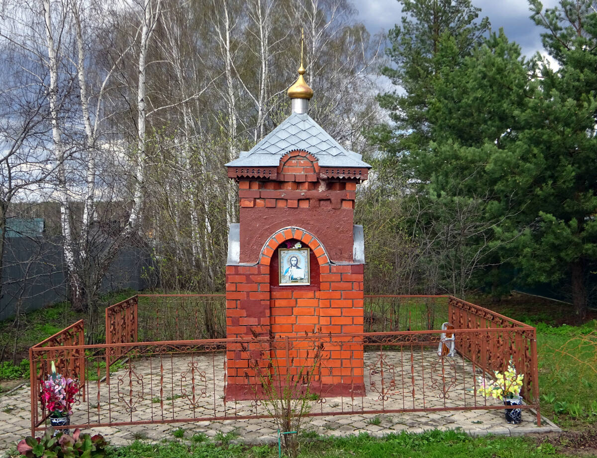 Часовня Успения Пресвятой Богородицы, Саурово (Павлово-Посадский городской округ и г. Электрогорск, Московская область). фасады