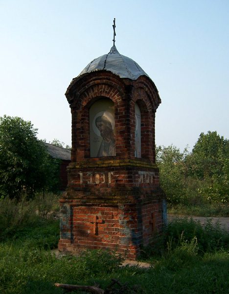 Часовенный столб, Караваево (Богородский городской округ, Московская область). фасады