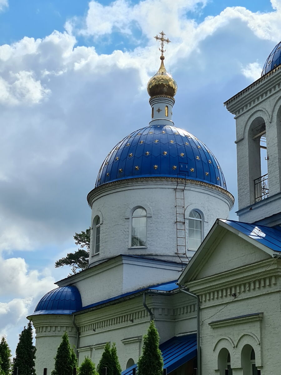Церковь Успения Пресвятой Богородицы, Горка (Киржачский район, Владимирская область). архитектурные детали, Завершение основного объема, вид с северо-запада