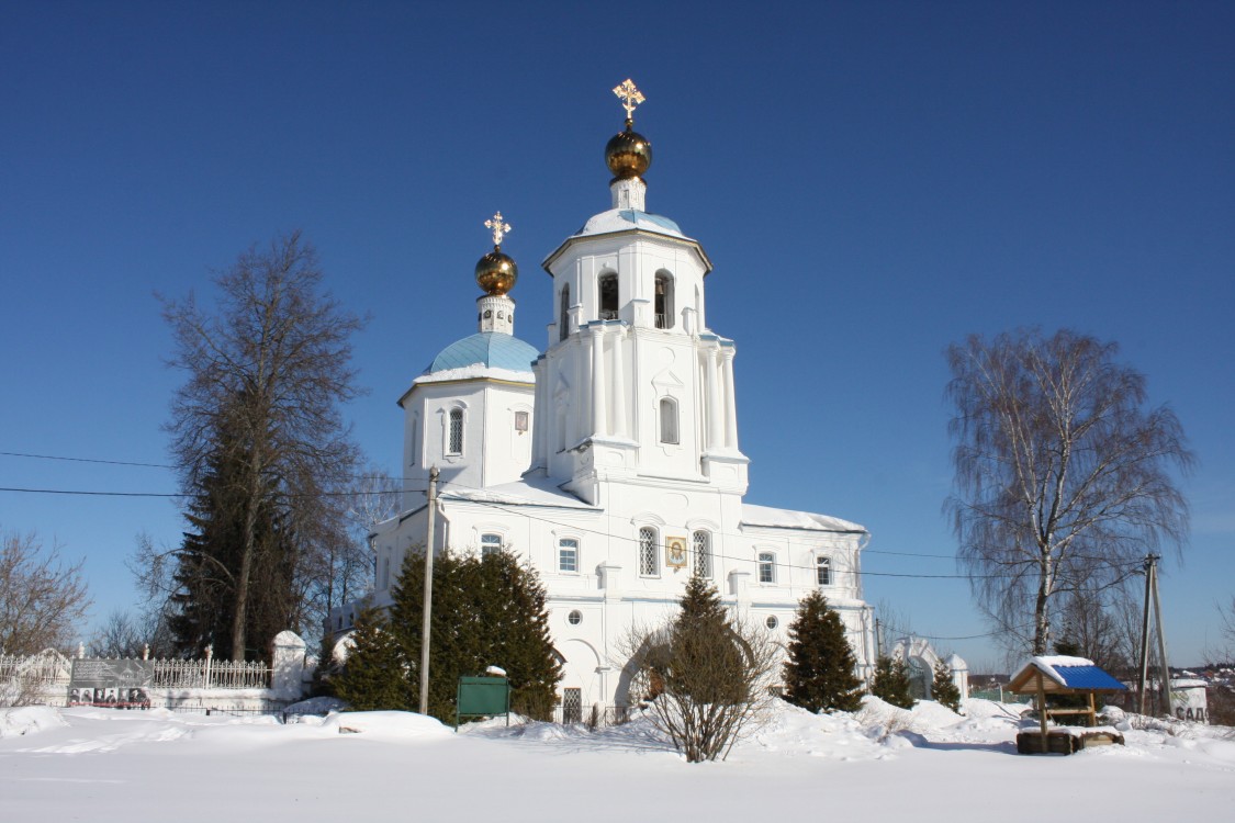 Солнечногорск. Церковь Спаса Всемилостивого в Спасском-Телешове. фасады