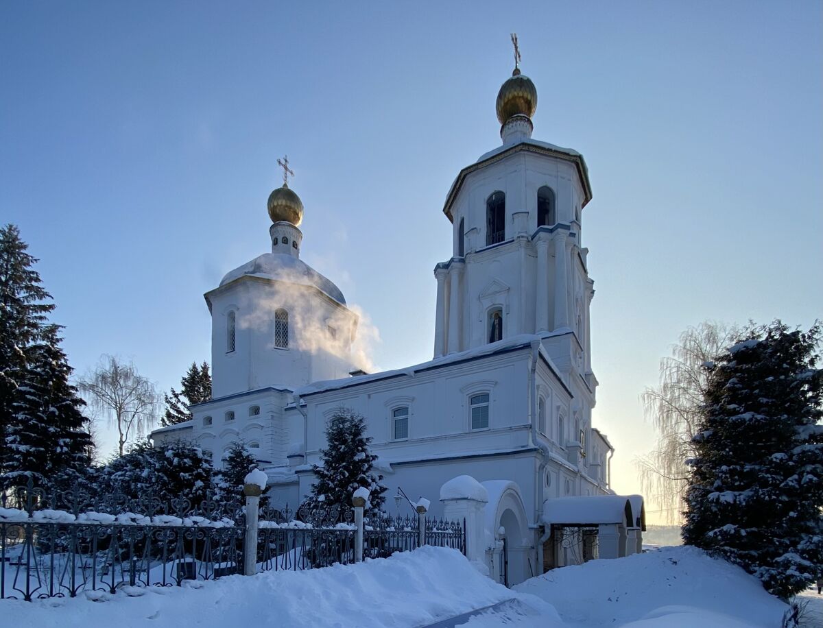 Церковь Спаса Всемилостивого в Спасском-Телешове, Солнечногорск (Солнечногорский городской округ, Московская область). художественные фотографии, Вид с севера