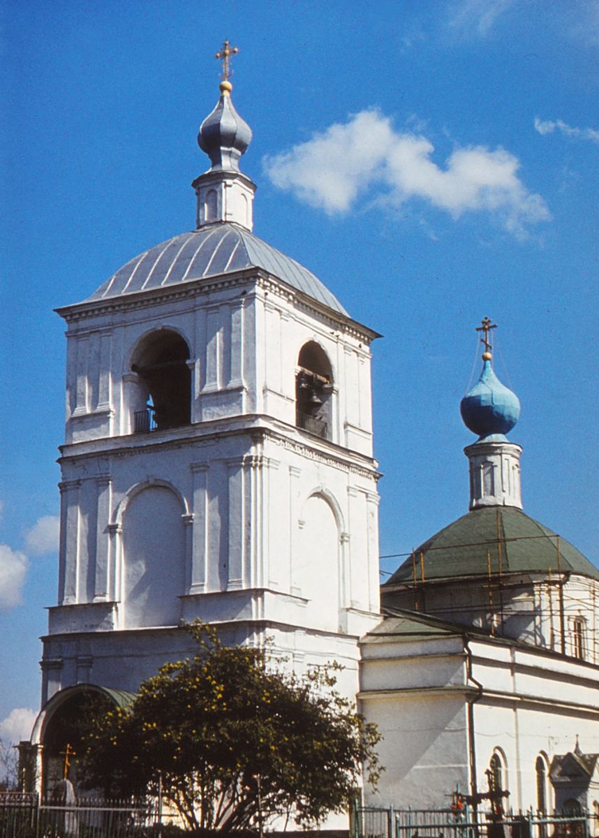 Церковь Успения Пресвятой Богородицы, Обухово (Солнечногорский городской округ, Московская область). фасады