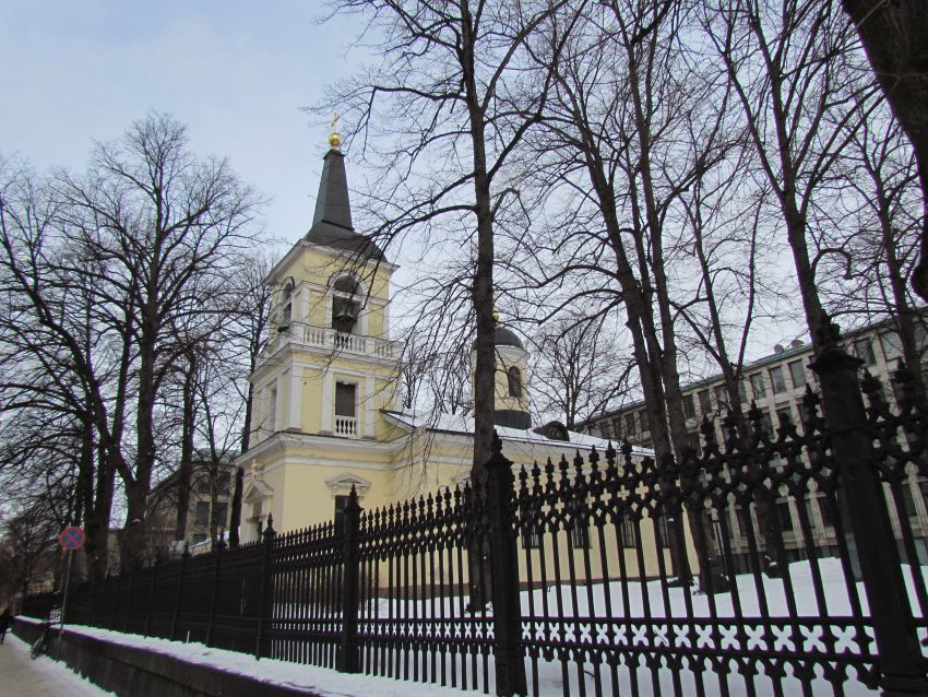 Церковь Троицы Живоначальной, Хельсинки (Уусимаа, Финляндия). фасады