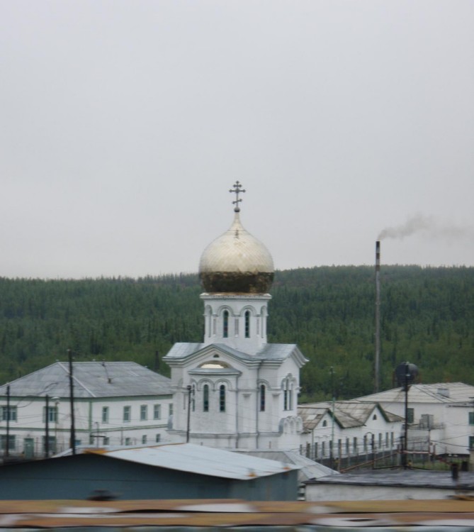 Церковь Сергия Радонежского в ИК №3, Харп (Приуральский район, Ямало-Ненецкий автономный округ). общий вид в ландшафте