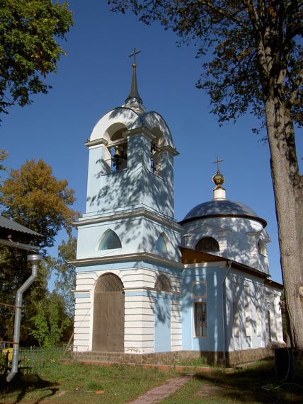 Новопокров. Церковь Покрова Пресвятой Богородицы. фасады