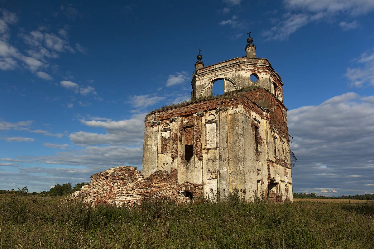 Церковь Покрова Пресвятой Богородицы, Спасо-Талицкий погост (Михайлово) (Бежецкий район, Тверская область). фасады