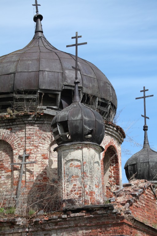 Церковь Николая Чудотворца, Николо-Пенье (Борисоглебский район, Ярославская область). архитектурные детали