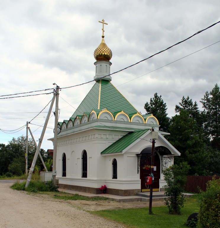 Красный Луч (Лачуги). Часовня Пантелеимона Целителя. фасады