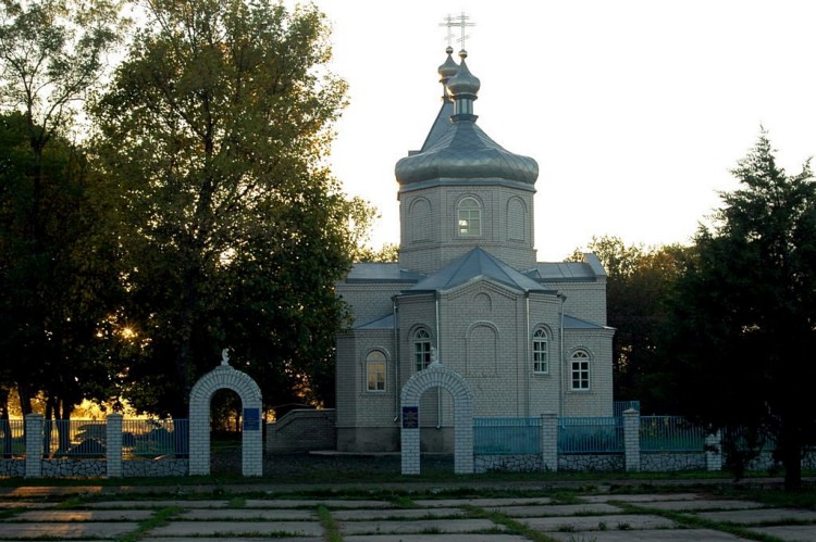 Лиговка. Церковь Казанской иконы Божией Матери. общий вид в ландшафте