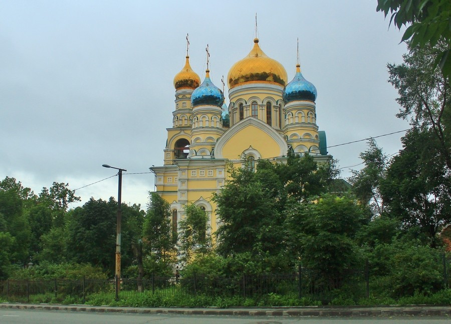 Владивосток. Собор Покрова Пресвятой Богородицы. фасады