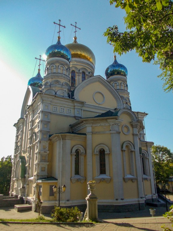 Собор Покрова Пресвятой Богородицы, Владивосток (Владивосток, город, Приморский край). фасады
