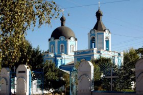 Барвенково. Церковь Успения Пресвятой Богородицы