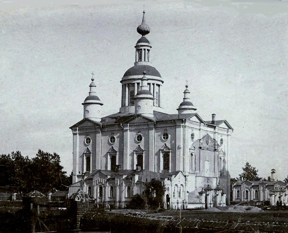 Тамбов. Кафедральный собор Спаса Преображения. архивная фотография, фото с сайта http://www.eparhia-tmb.ru