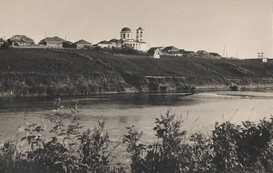 Церковь Николая Чудотворца, Пожарки (Сергачский район, Нижегородская область). архивная фотография, Фото 1960-ых годов из фондов краеведческого музея имени В.А. Громова Сергачского района