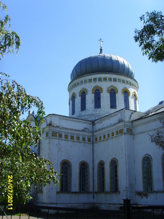 Церковь Михаила Архангела в Кладбищах, Сергач (Сергачский район, Нижегородская область). фасады