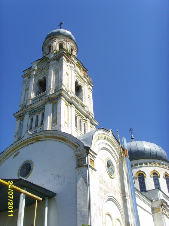 Церковь Михаила Архангела в Кладбищах, Сергач (Сергачский район, Нижегородская область). фасады