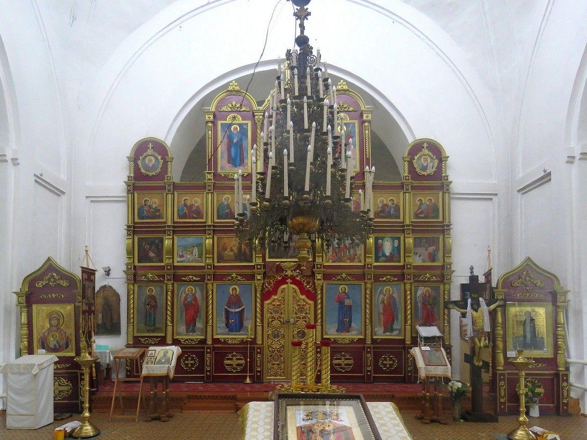 Церковь Михаила Архангела в Кладбищах, Сергач (Сергачский район, Нижегородская область). интерьер и убранство