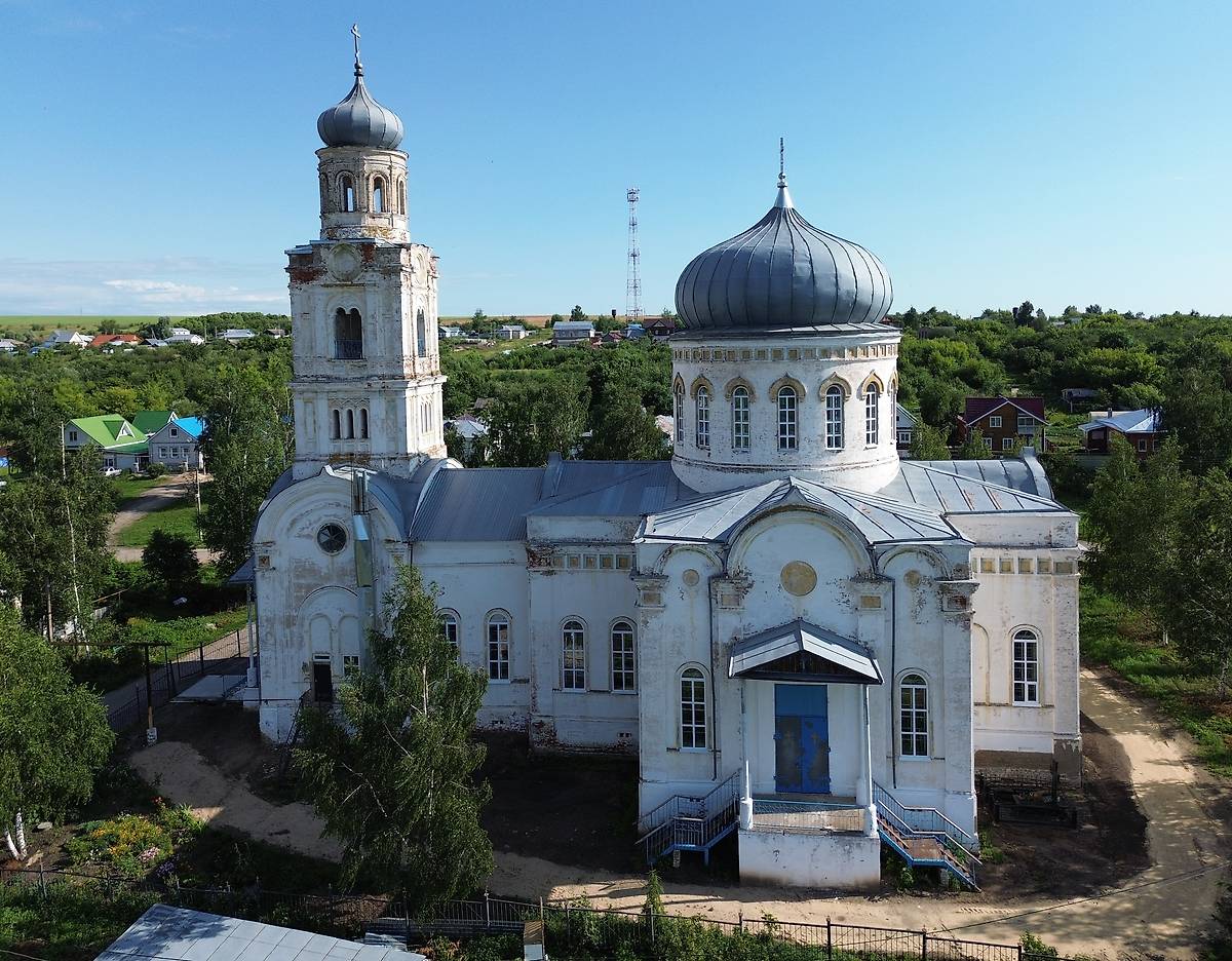 фасады. Церковь Михаила Архангела в Кладбищах, Сергач (Сергачский район, Нижегородская область)