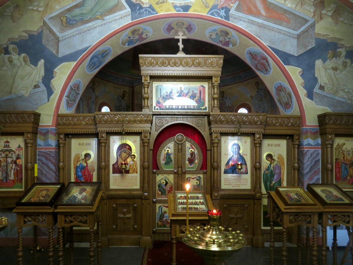 Церковь Лазаря Четверодневного на Пыхтинском кладбище, Пыхтино (Новомосковский административный округ (НАО), г. Москва). интерьер и убранство