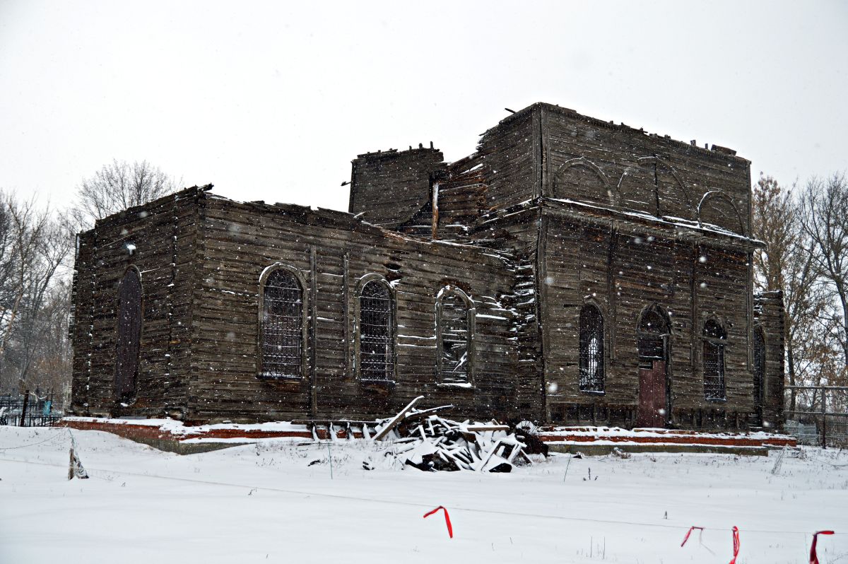Церковь Покрова Пресвятой Богородицы (старая), Горенские Выселки (Новоусманский район, Воронежская область). фасады, В таком виде после обрушения в марте 2022г купола