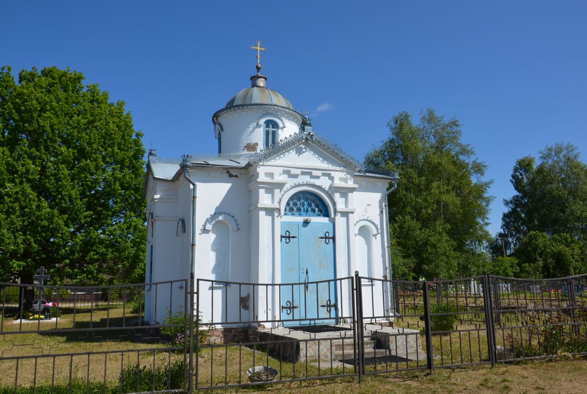 Часовня Смоленской иконы Божией Матери, Наумово (Куньинский район, Псковская область). фасады