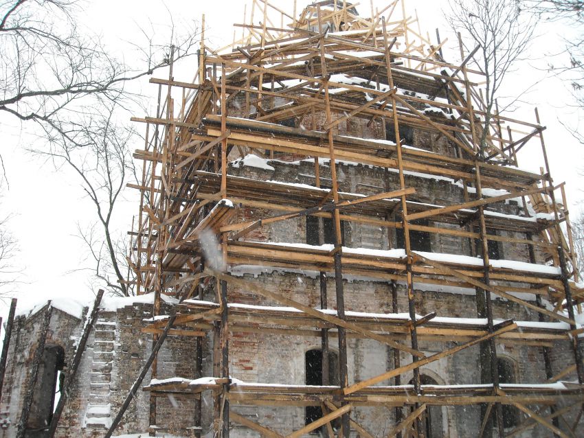 Церковь Николая Чудотворца, Встеселово (Куньинский район, Псковская область). архитектурные детали