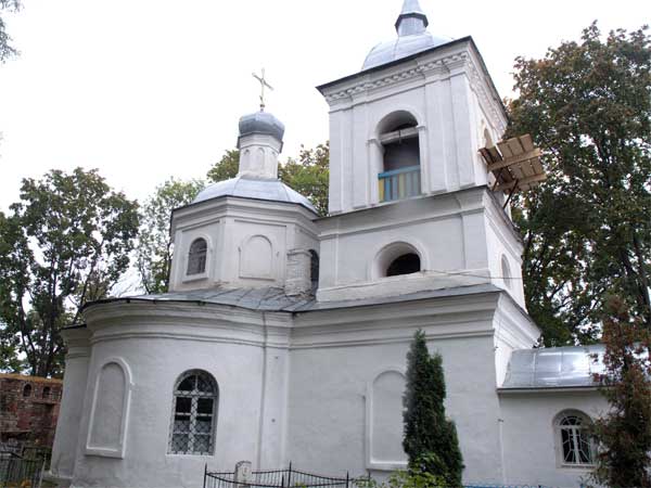 Церковь Жён-мироносиц, Остров (Островский район, Псковская область). фасады