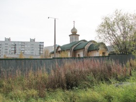 Мурманск. Церковь Введения во храм Пресвятой Богородицы при учебном центре 82-го пограничного отряда