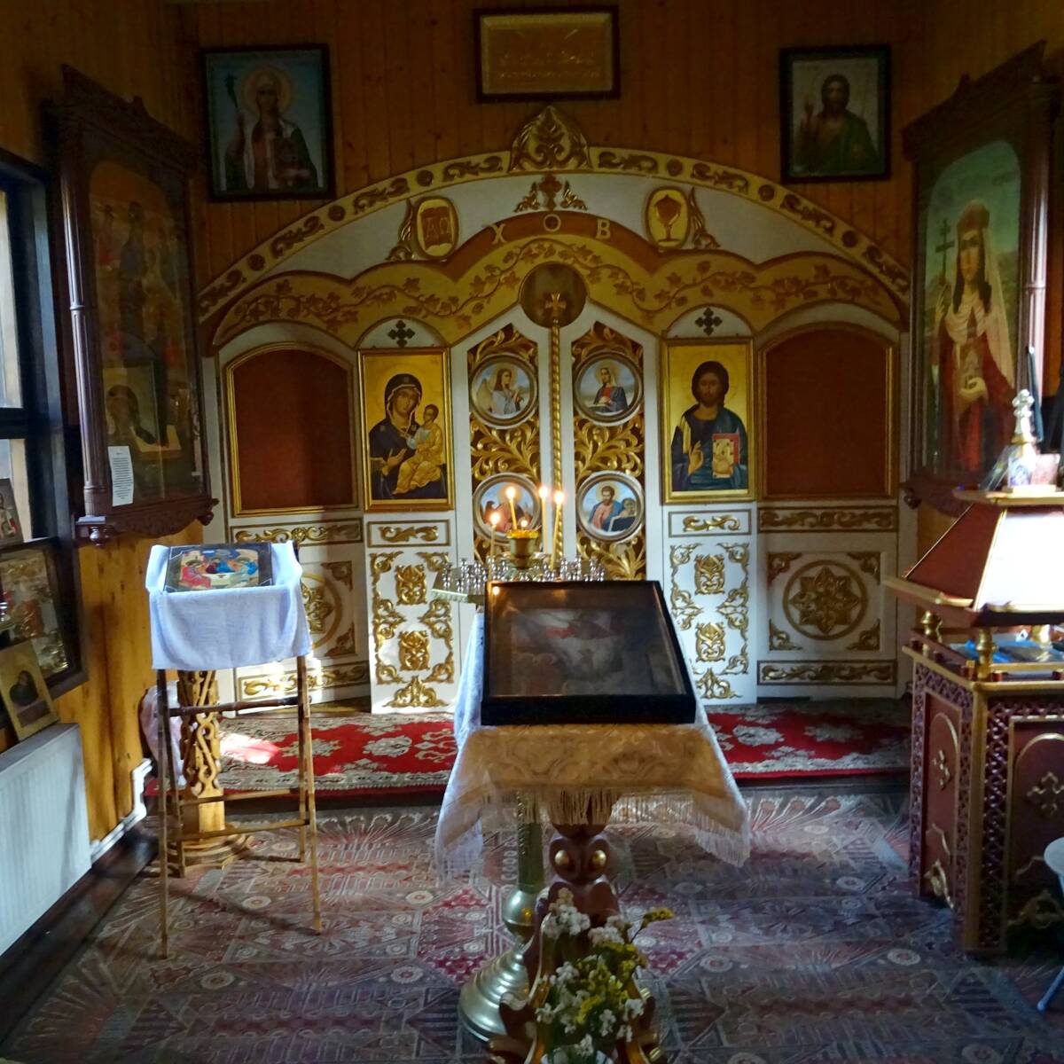 Часовня Тамары Царицы, Красносельский район (Санкт-Петербург, г. Санкт-Петербург). интерьер и убранство, Часовня Тамары Царицы.