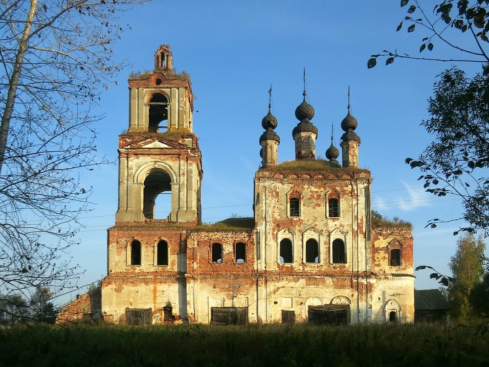 Присеки. Церковь Успения Пресвятой Богородицы. фасады