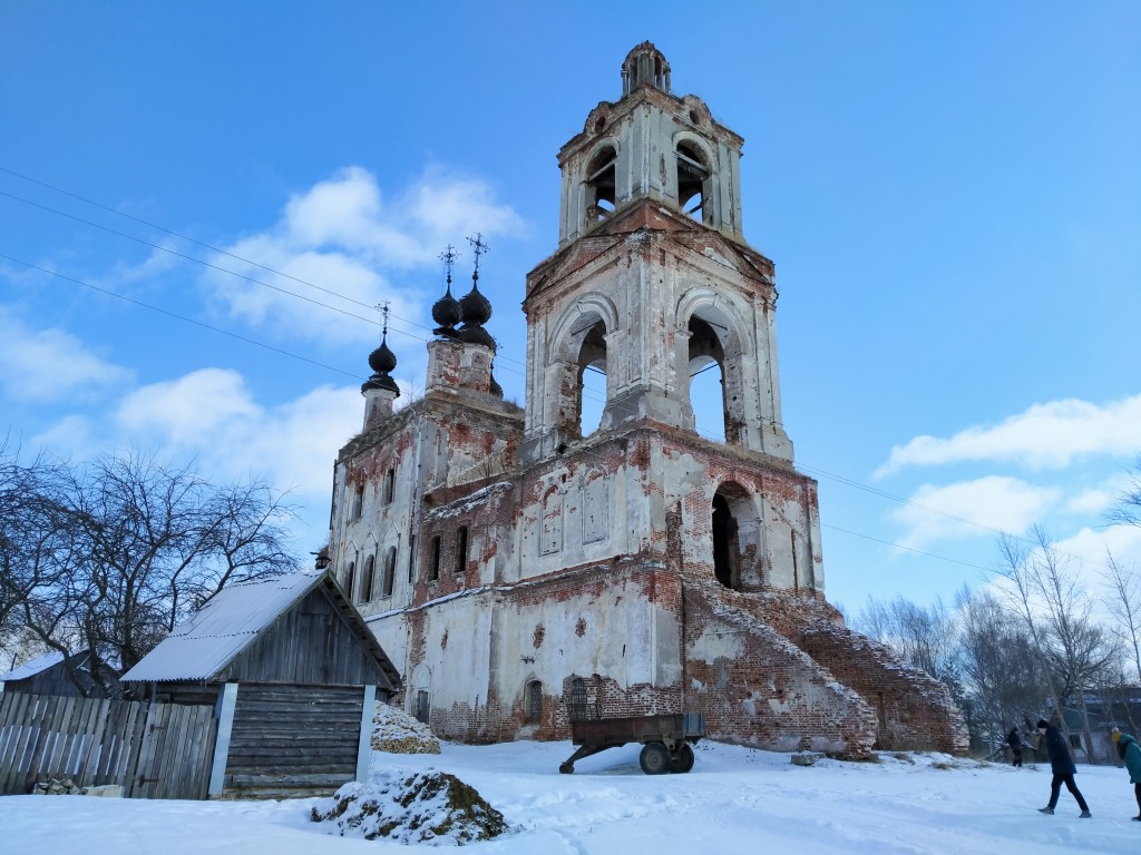 Церковь Успения Пресвятой Богородицы, Присеки (Бежецкий район, Тверская область). фасады