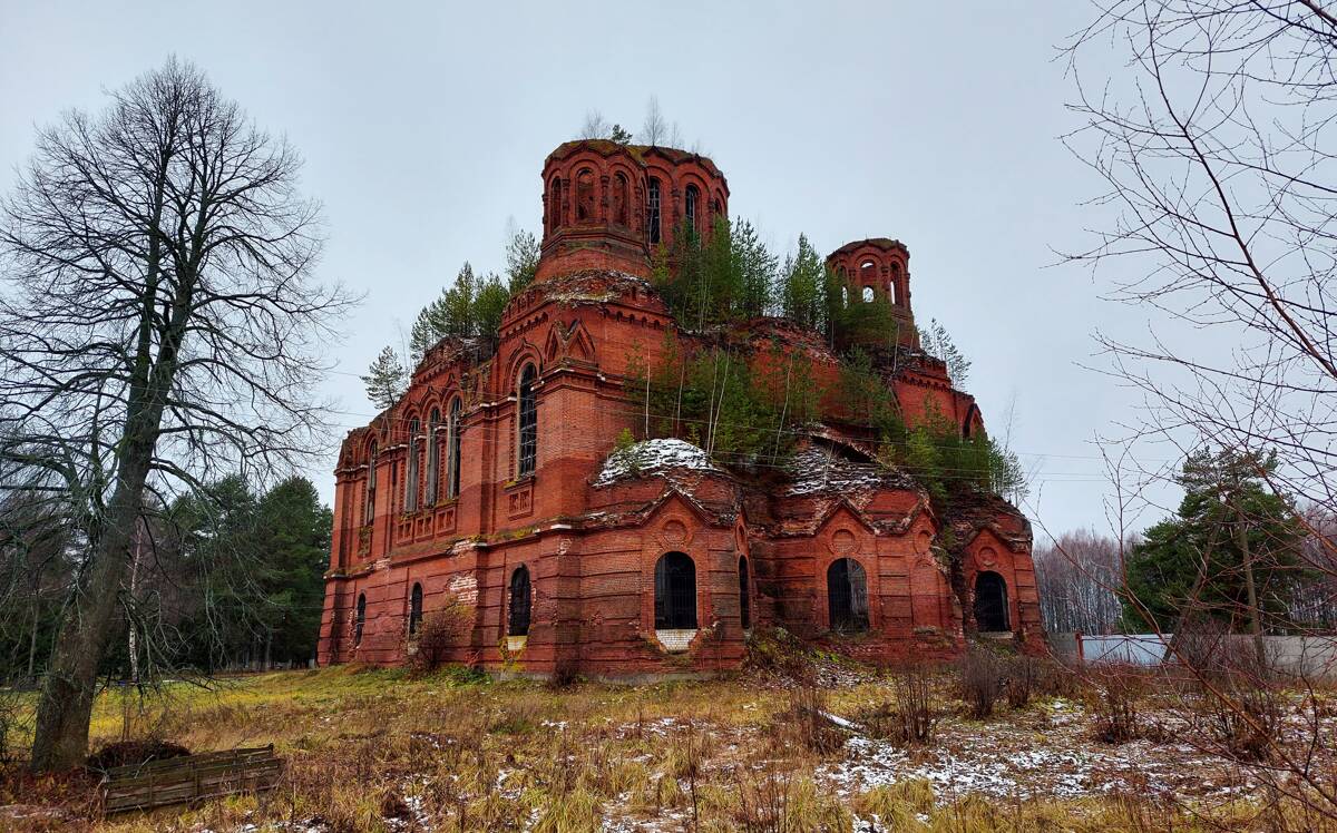 Ильинский Троицкий монастырь. Собор Троицы Живоначальной, Ромашкино (Кимрский район и г. Кимры, Тверская область). фасады