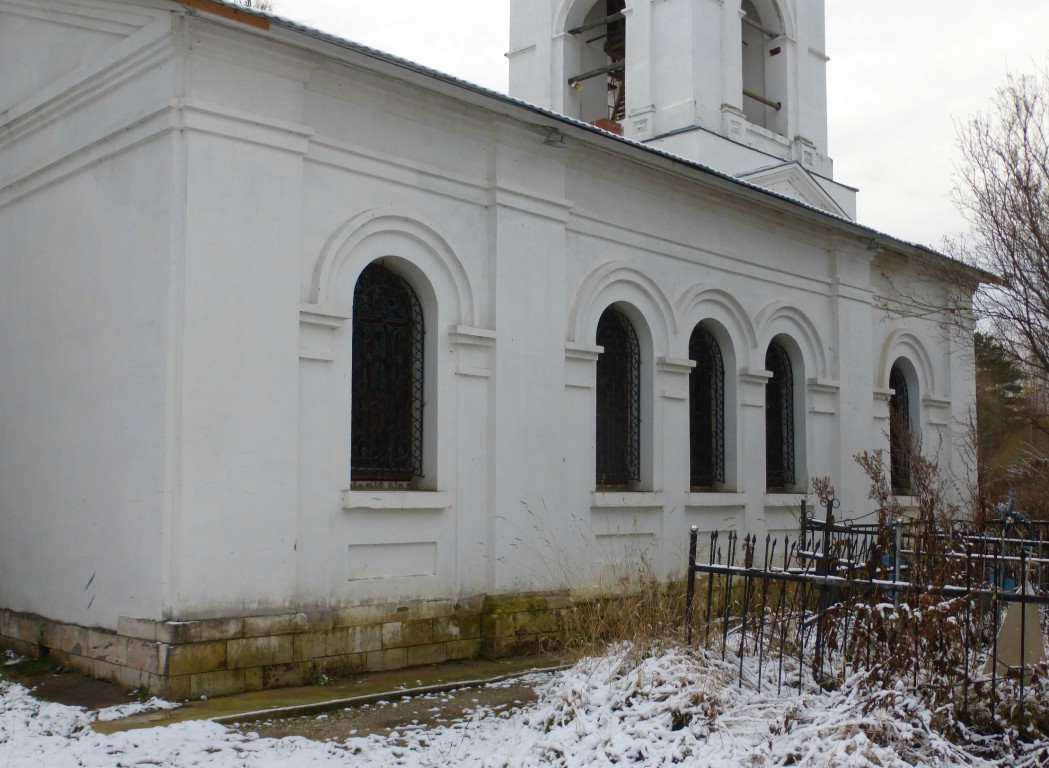 Понизовье (Воскресенский погост). Церковь Воскресения Христова. архитектурные детали