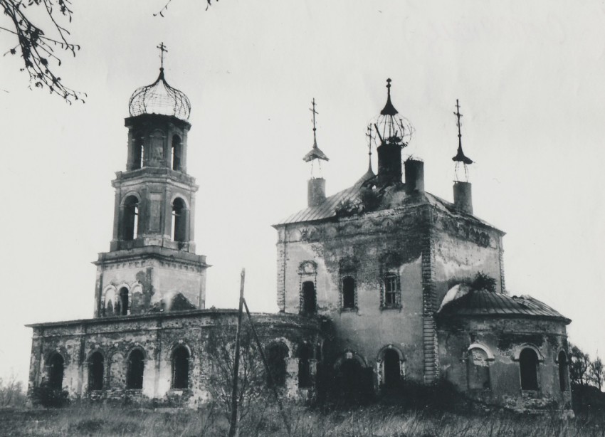 Церковь Воскресения Христова, Стоянцы (Кимрский район и г. Кимры, Тверская область). фасады