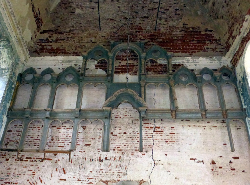 Церковь Воскресения Христова, Стоянцы (Кимрский район и г. Кимры, Тверская область). интерьер и убранство, Иконостас