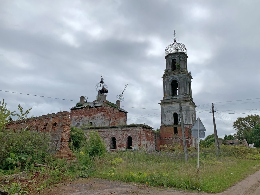 Церковь Воскресения Христова, Стоянцы (Кимрский район и г. Кимры, Тверская область). фасады