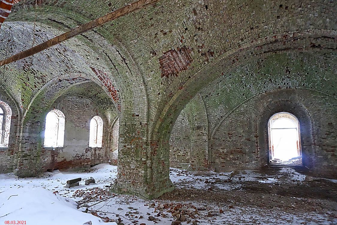 Церковь Воскресения Христова, Стоянцы (Кимрский район и г. Кимры, Тверская область). интерьер и убранство