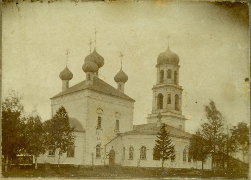 Церковь Воскресения Христова, Стоянцы (Кимрский район и г. Кимры, Тверская область). архивная фотография, Общий вид с северо-востока. Фото начала XX в. из фондов Кимрского краеведческого музея. (ГК № 48518147)