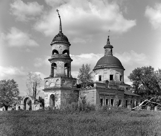 Пухлима. Церковь Николая Чудотворца. фасады