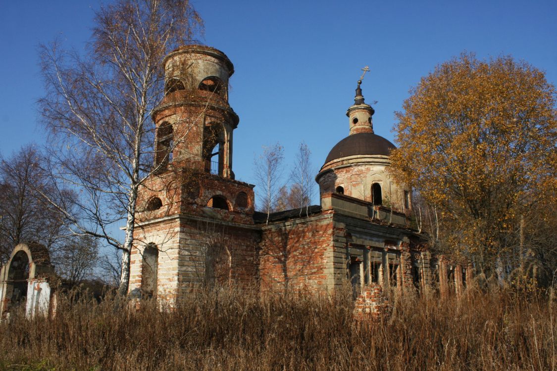 Пухлима. Церковь Николая Чудотворца. фасады